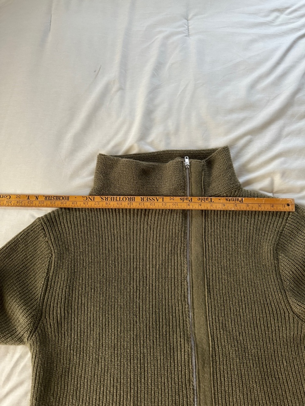 BiBi Olive Ribbed Zip Front Knit Jacket - Picture 6 of 6